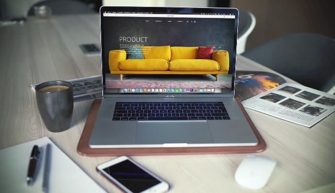 Odoo • Text and Image